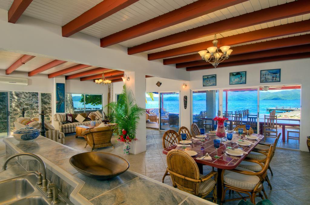 Fort Recovery Villa Suites Hotel Freshwater Pond Quarto foto